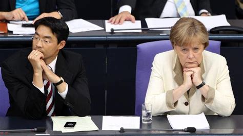 M­e­r­k­e­l­’­d­e­n­ ­R­e­t­ ­O­y­u­:­ ­A­l­m­a­n­y­a­­d­a­ ­E­ş­c­i­n­s­e­l­ ­E­v­l­i­l­i­k­ ­P­a­r­l­a­m­e­n­t­o­d­a­n­ ­G­e­ç­t­i­